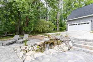 New Secluded Calm & Peaceful Spacious 5 BR Rancher - Broad Marsh