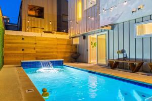Ellum House