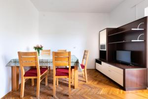 Apartments Apartmani Ivan i Marija 