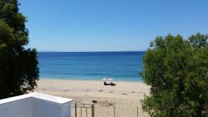 Pano sto Kyma Studios Lesvos Greece