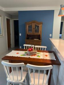 Apartamento no centro com vista linda do mar