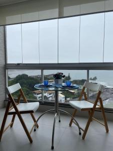 Apartamento no centro com vista linda do mar