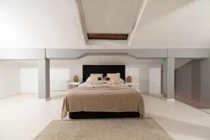 Elegante Ático Dúplex - Bembribe