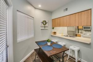 Heated Community Pool-Quiet Community-Top Flr Unit