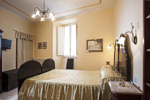 Il Falconiere