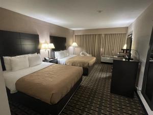 Queen Room with Two Queen Beds - Non-Smoking room in Quality Inn & Suites Cincinnati Downtown