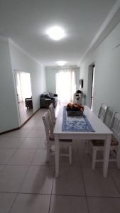 Apartamento 2 quartos na praia