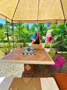 Oso Perezoso Pool Villa