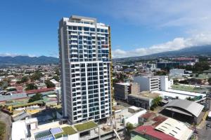 706 Torres Los Yoses Hermoso apartamento en Barrio Escalante con Parqueo