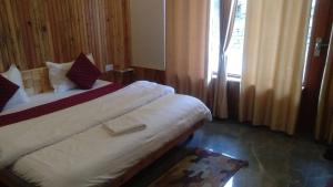 The Wooden Umbrella Near Kaichi Dhaam