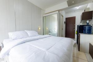RedLiving Apartemen Riverview Residence - SB Room Tower Mahakam with Netflix