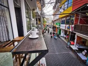 Apartamento en la zona viva con parqueo exclusivo - San Juan La Laguna