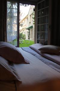 Hotels Le Vert Galant - Auberge Etchegorry : photos des chambres