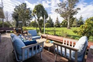 Stay and Play in Motueka - Moutere