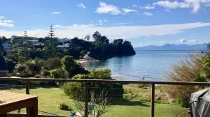 Beachfront Playground - Kairuru