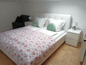 Ferienwohnung Karasek mit Seeblick