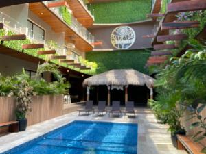 PENTHOUSE CON ALBERCA PRIVADA Y ROOFTOP (MENESSES TULUM)