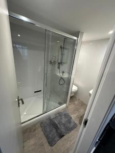 Royal Apartment F3