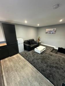 Royal Apartment F3