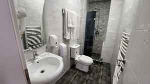Hotel Rile Men Blue