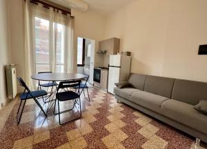 BIG Suite Goldoni Bilocale [Duomo-M4 Lin Airport]