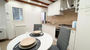 Maison Studio 2 by Ca-Sa Check