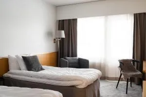 瓦尔迪卡酒店 - Salmentaka