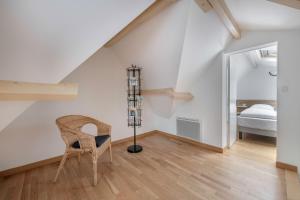 Maisons de vacances Maison renovee pour 8 - 200m Tharon plage : photos des chambres