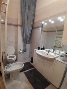 appartamento Martina, silenzioso a 100 metri dalla metropolitana