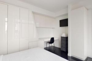 Financial District 1br w WD gym elevator NYC-1369