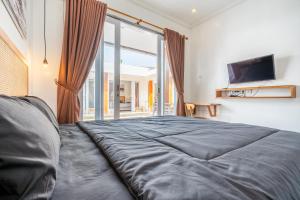 Lumturi House - Centrally Located