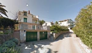 The whole Marios house for rent