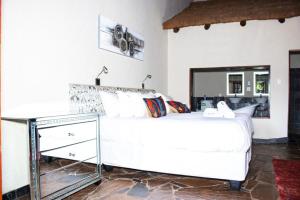 Mela Luxury Game Lodge