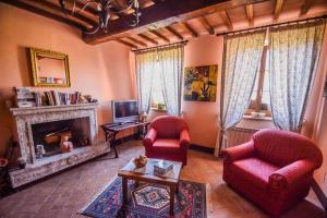 by Casamerina Villa Bellavista, house with private pool & great views!