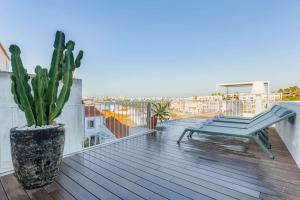 CASA LIMA - State of the art villa with views and pool in Ferragudo