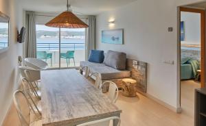 Three-Bedroom Apartment with Balcony room in Playa Bella Apartments