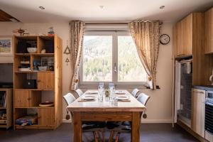 Refuge des Alpages - Duplex - Vue Aiguillette des Houches