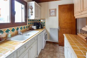 The Historic Chalet Les Allognes Mont-Blanc views