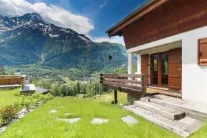 The Historic Chalet Les Allognes Mont-Blanc views - Les Trabets