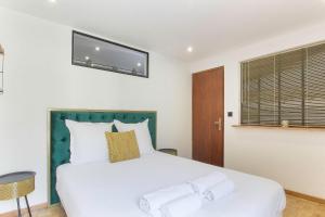 Bellevarde Apt - Newly Renovated - Central - Beside TMB startend