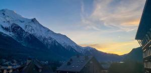 Les Pècles Mt Blanc - Chamonix Center