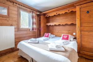 Le Petit Paradis - Indoor pool and sauna