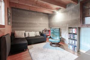 Chalets Chalet of the 5 Chardons ski-in ski-out : photos des chambres
