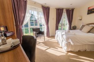 Double Room room in The Dewdrop Inn