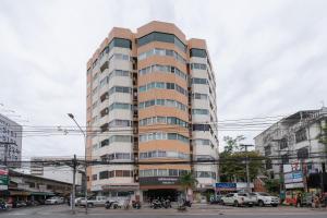 Cozy A at Nimman Studio Room in Condominium