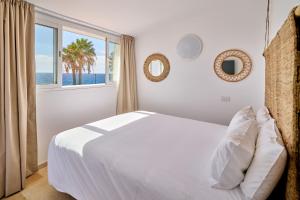 Encanto Costero Bungalow Acogedor en Golf del Sur, Tenerife