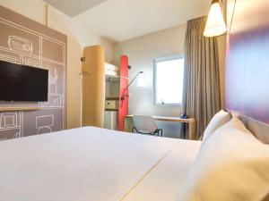 ibis Paranagua