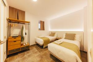 Bravissimo Mercadal, one-bedroom plus sofa bed - 4hvězdičkové hotely ve městě Girona