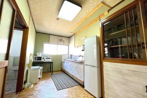 Calmbase西伊豆 炭BBQ OK 広い駐車場と海まで1分の好立地 釣り 温泉 コンビニ至近で満喫 家族旅行におすすめ