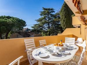 Appartements Apartment Cadet Rousse-6 by Interhome : photos des chambres